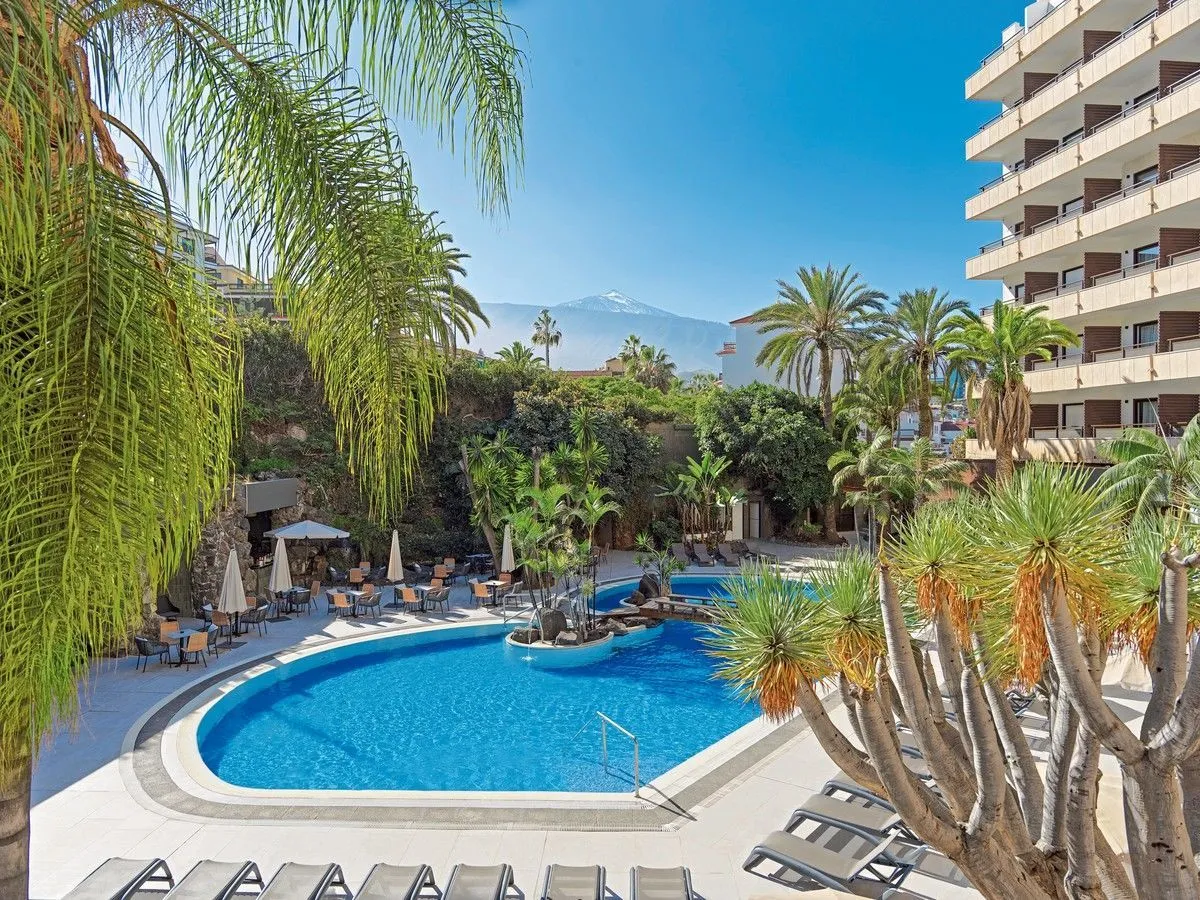 Fergus Puerto De La Cruz