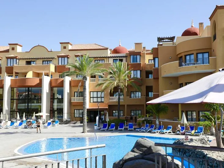 Grand Muthu Golf Plaza