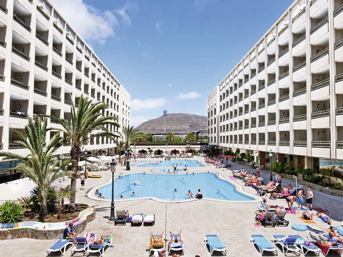 Kn Aparthotel Columbus